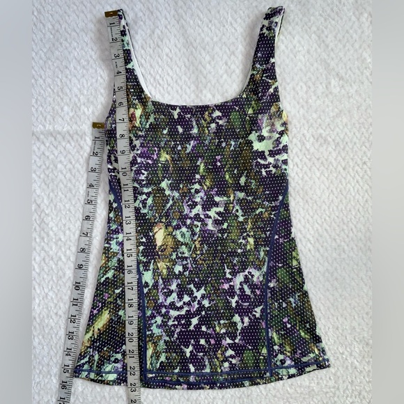 Lululemon Floral Sport amala tank top - Picture 11 of 11